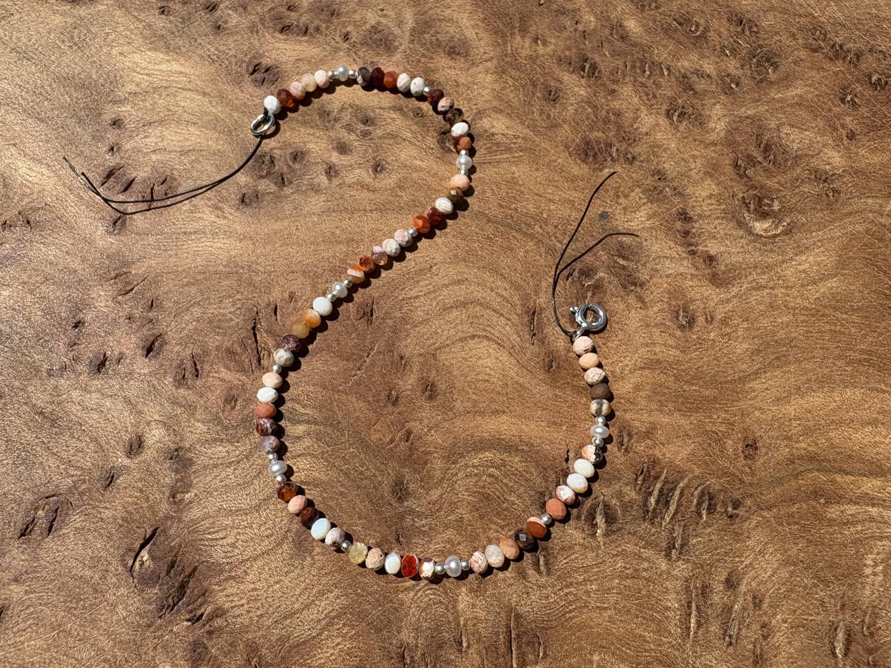 Feueropal Armband mit Süßwasserzuchtperlen
