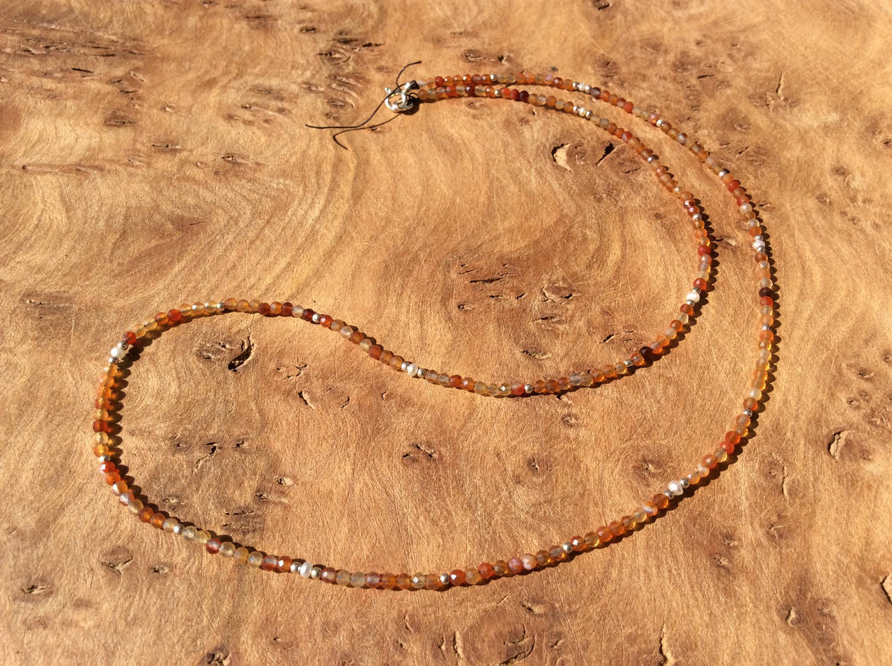 Karneolkette mit Süßwasserzuchtperlen